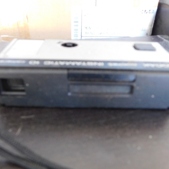 Kodak Camera Instamatic 10 Pocket Camera Vintage - Picture 3 of 5